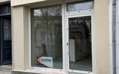 Vitrine de commerce à Angers