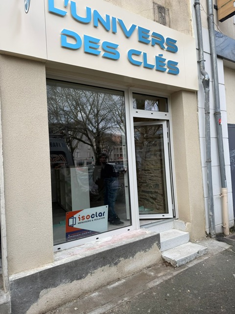 vitrine pour commerce à Angers